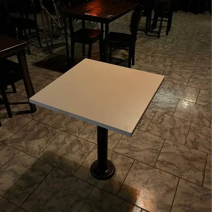 Mesas de bar