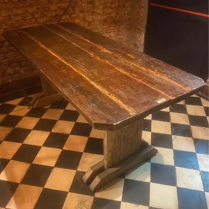 Mesa de lapacho quebracho