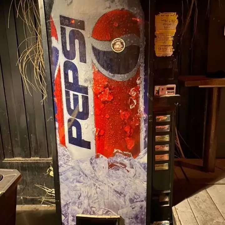 Heladera de latas