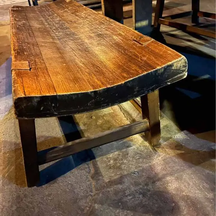 Banco de madera buena