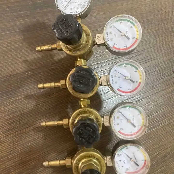 Manometro regulador co2