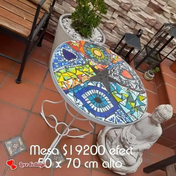 Mesas de hierro y mosaiquismo
