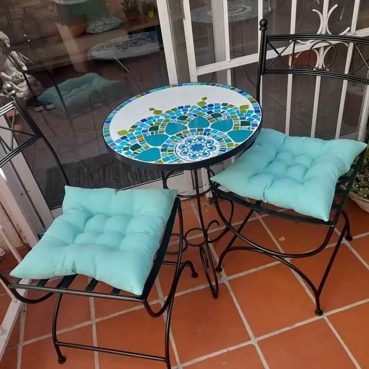 Juego de hierro y venecitas