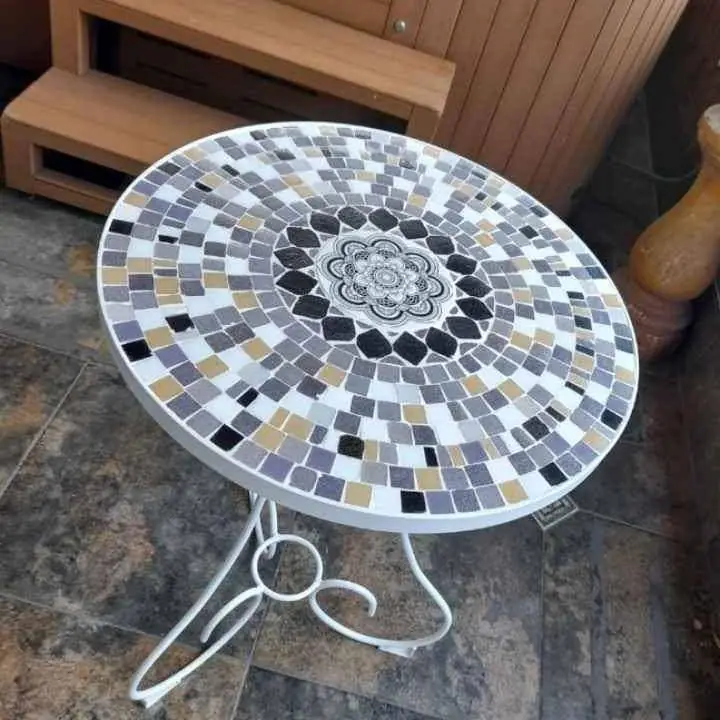 Encargá Tu Mesa de Hierro Y Mosaico