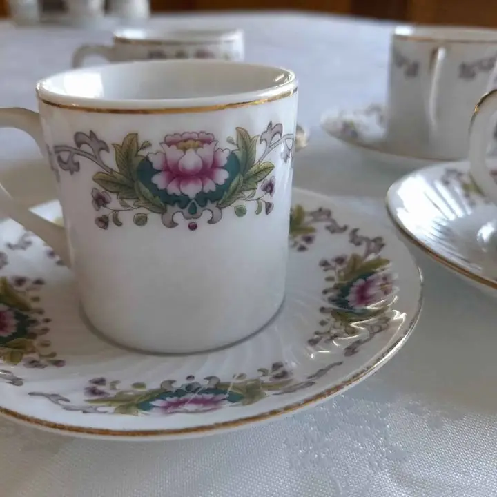 6 Tacitas de café con sus platos