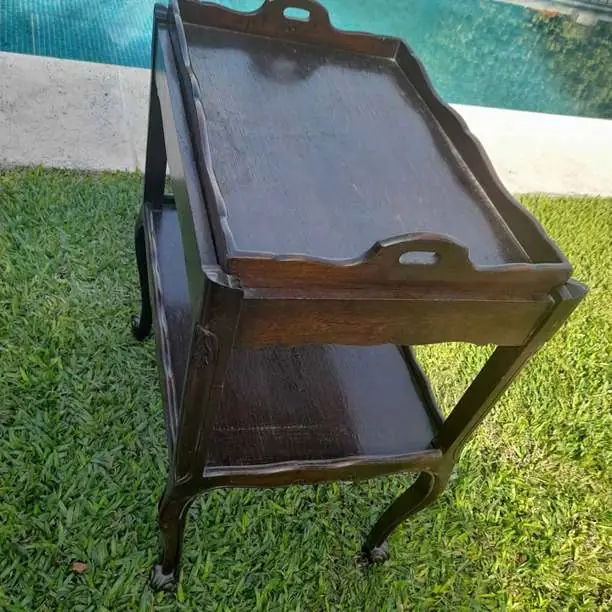 Mesa provenzal antigua