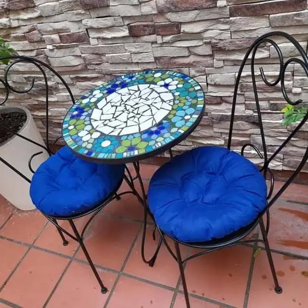 Conjunto de hierro y venecitas